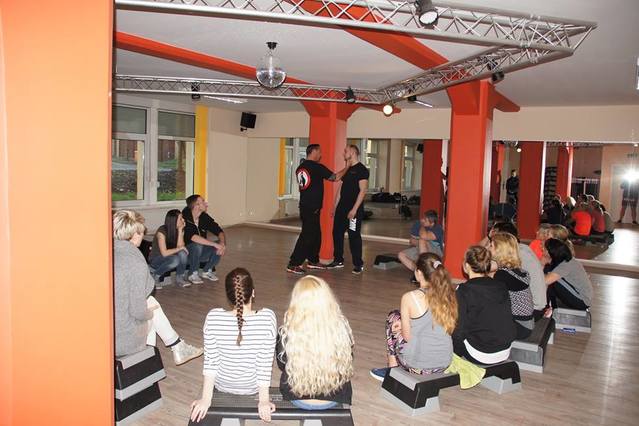Bild 2 von Street Defence Sachsen Dresden Am Schiesshaus Partnergalerie