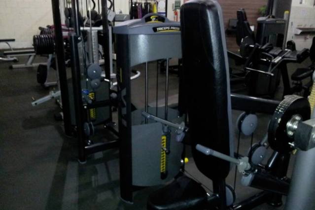 Imagem 2 da galeria do parceiro Academia Muscle Training - Unidade Umuarama