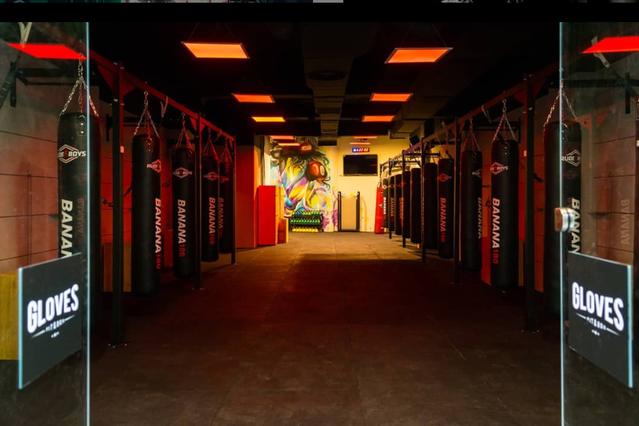 Imagen 3 de la galería del partner Gloves Fit & Box Pamplona