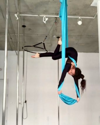 Image 3 from Miami Pole partner gallery