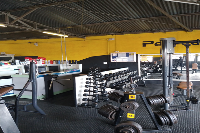 Imagem 2 da galeria do parceiro Academia Perfect Fitness