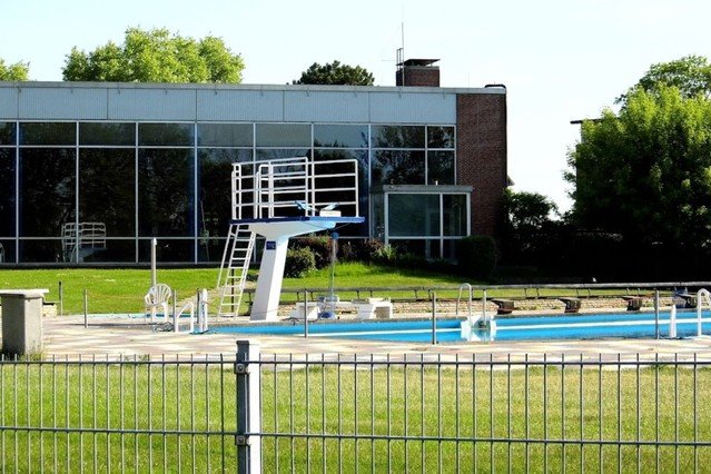 Bild 3 von Bäderland Schwimmbad Finkenwerder Partnergalerie