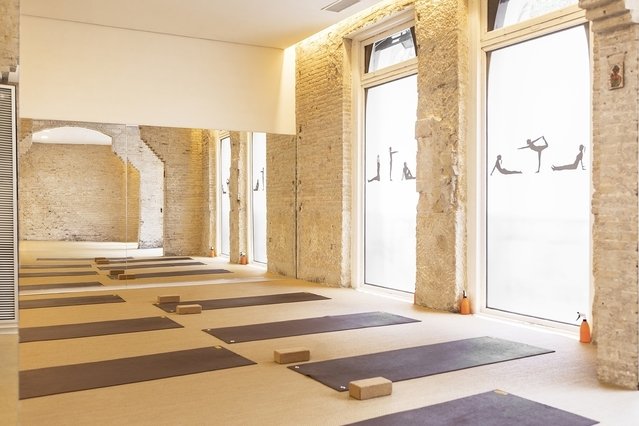 Imagen 1 de la galería del partner Bikram Yoga Valencia