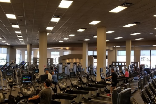 Image 3 from LA Fitness - HOUSTON GREENWAY partner gallery