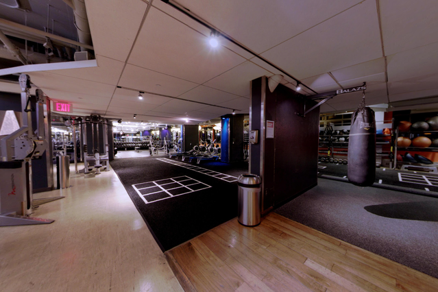 Image 1 from Crunch - 34th Street partner gallery