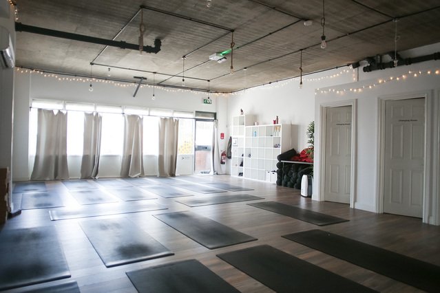 Image 3 from MoreYoga Clapham Junction partner gallery