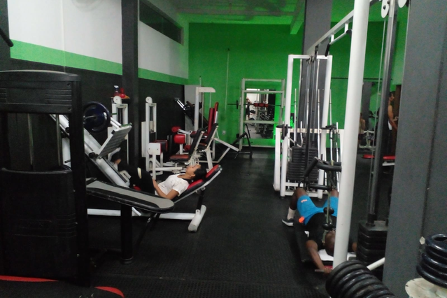 Imagem 3 da galeria do parceiro Academia Falcon Fitness