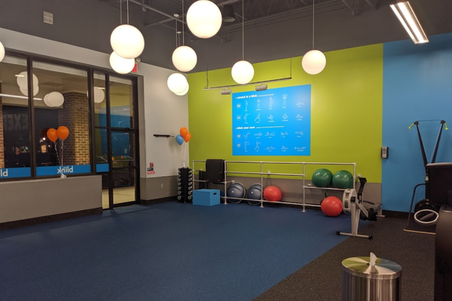 Image 3 from Blink Fitness Farmingdale partner gallery