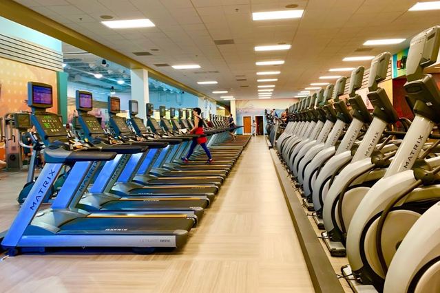 Image 3 from LA Fitness - Ballard partner gallery