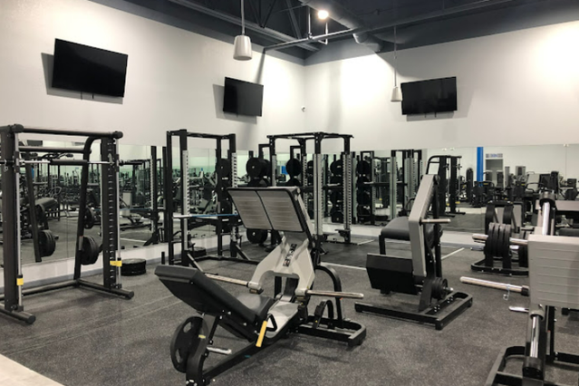 Image 1 from Athletica Health and Fitness partner gallery