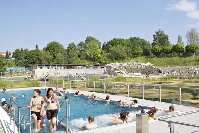 Bild 3 von Oskar Frech Seebad Schorndorf Partnergalerie