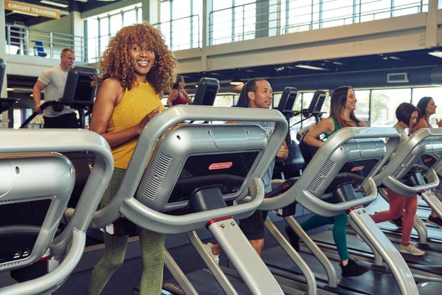 Image 3 from Crunch Fitness - Chimney Hill partner gallery