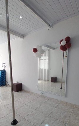 Imagem 3 da galeria do parceiro Studio Lótus Personal Pole Dance