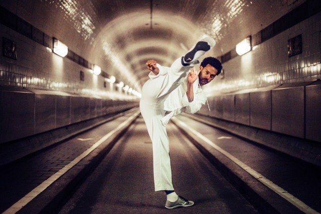 Bild 2 von Capoeira Meia Lua Inteira Partnergalerie