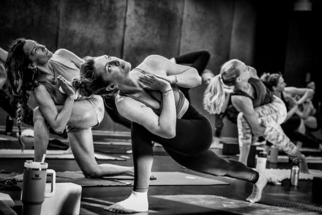 Image 3 from Y2 Yoga Cotswold partner gallery