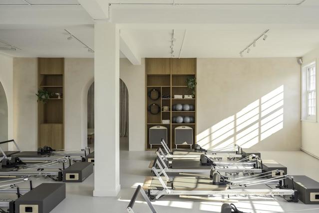 Image 1 from Studio Anatomy partner gallery