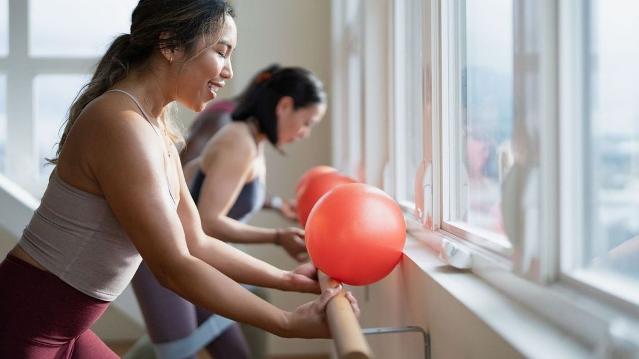 Image 3 from barre3 - Chicago West Loop partner gallery