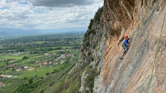 Immagine 1 dalla galleria del partner ASD ArrampicaRoma