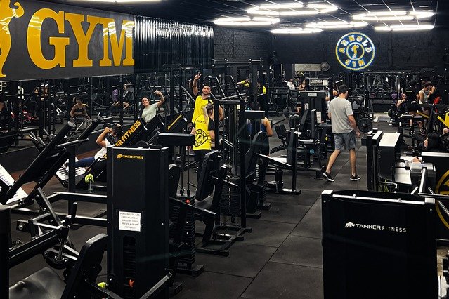 Imagem 3 da galeria do parceiro Arnold Gym