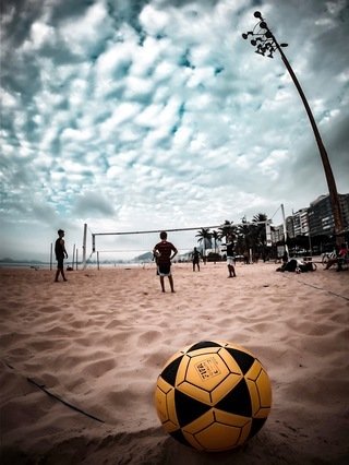 Imagem 3 da galeria do parceiro Futevôlei EAE Copacabana