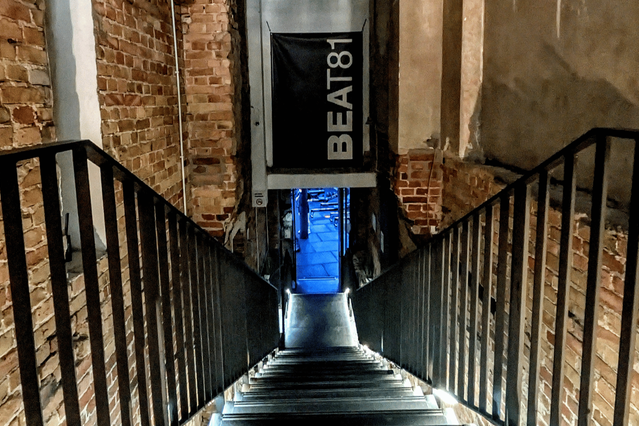 Bild 3 von BEAT81 - Rosa-Luxemburg-Str Indoor Workout Partnergalerie