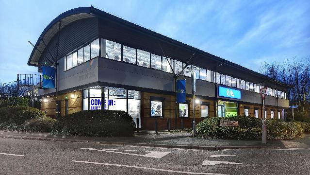 Image 2 from The Gym Group - Watford partner gallery