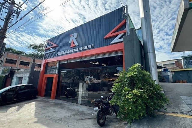 Imagem 2 da galeria do parceiro Academia Robson Almeida - Brasil